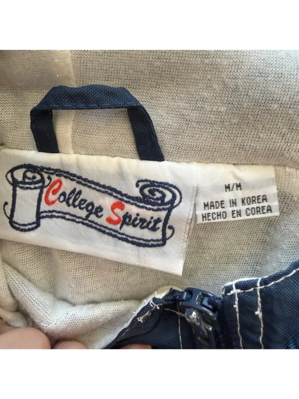 VTG University Of Michigan Blue Jacket Windbreaker M Hood Drawstring Hem Pocket - Picture 7 of 7